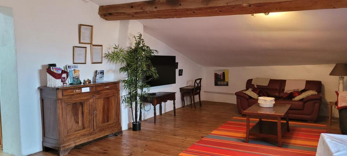Grande maison de montagne rénovée, du charme - Housity