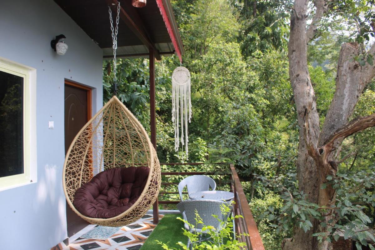 Suitetrails - Kyarki Village Homestay & Cafe