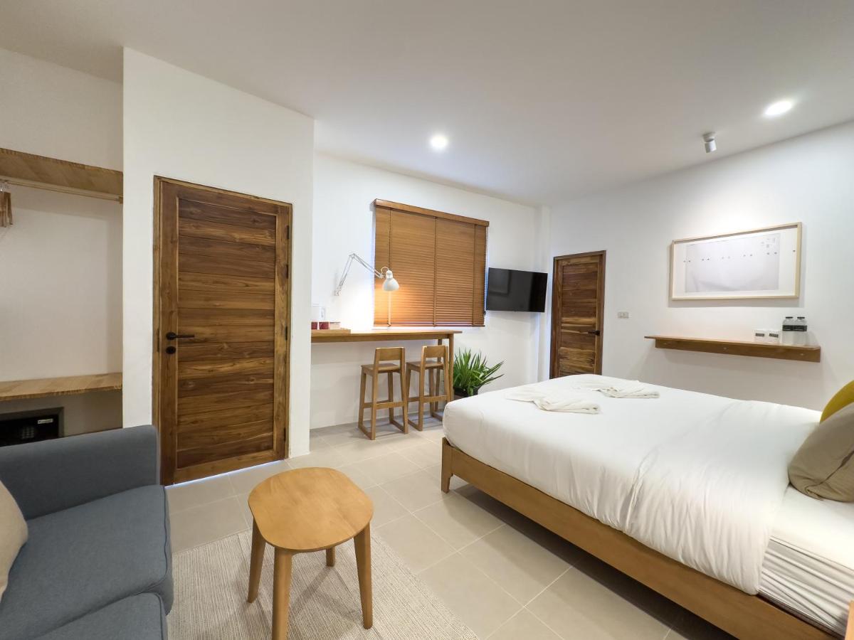 lovelytheroom - Housity