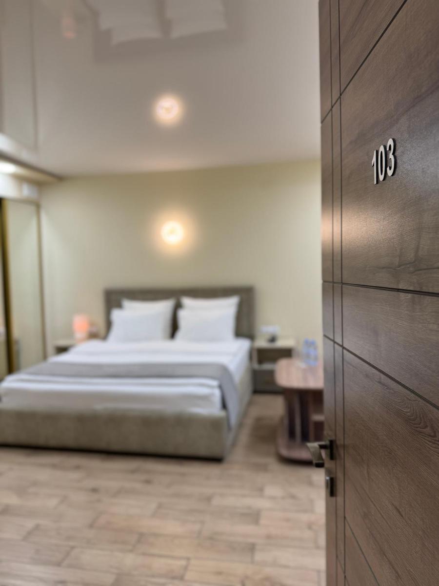 Central Hotel Gyumri - Housity