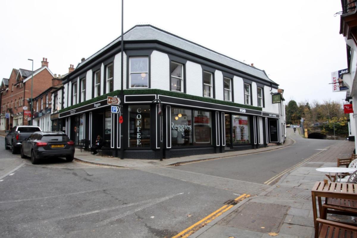 Lymm Village Apartment - Housity
