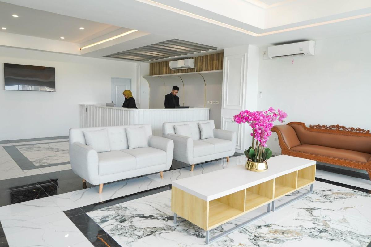 Toyo Hotel Purwokerto, Azana Hotels Collection - Housity