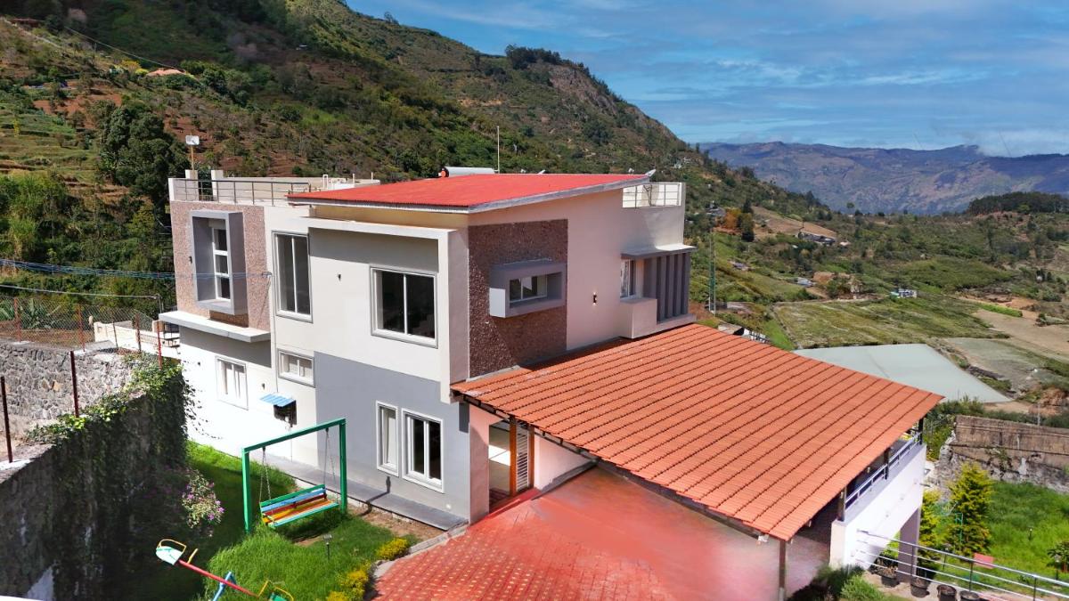 Queen's Hotel Mount garden Kodaikanal - Housity