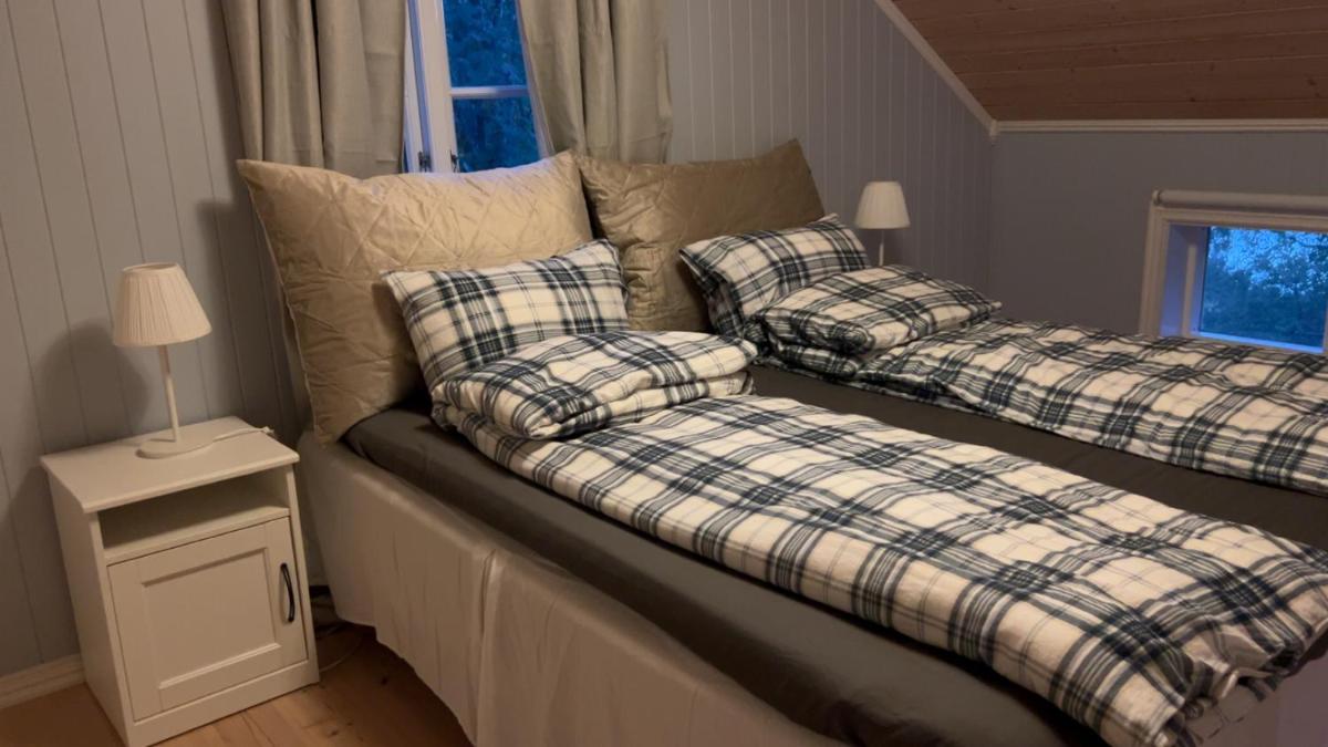 Stille og fredelig ved fjord og fjell - Housity