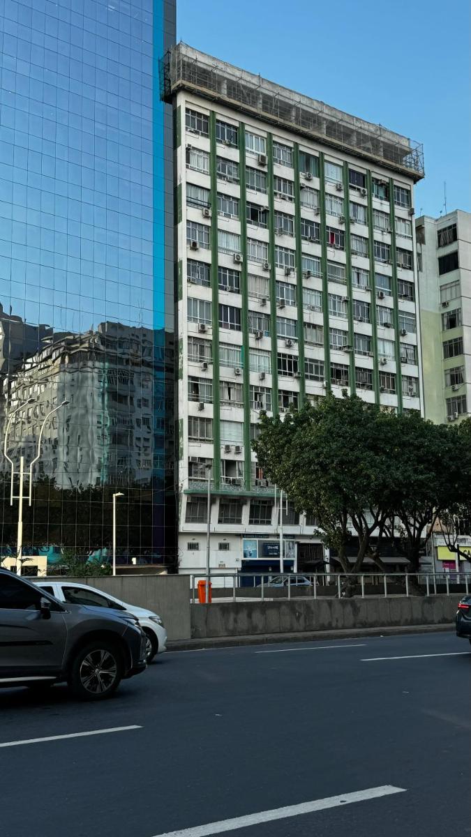 Copacabana Leme Studio - best location, half block from the beach - Housity
