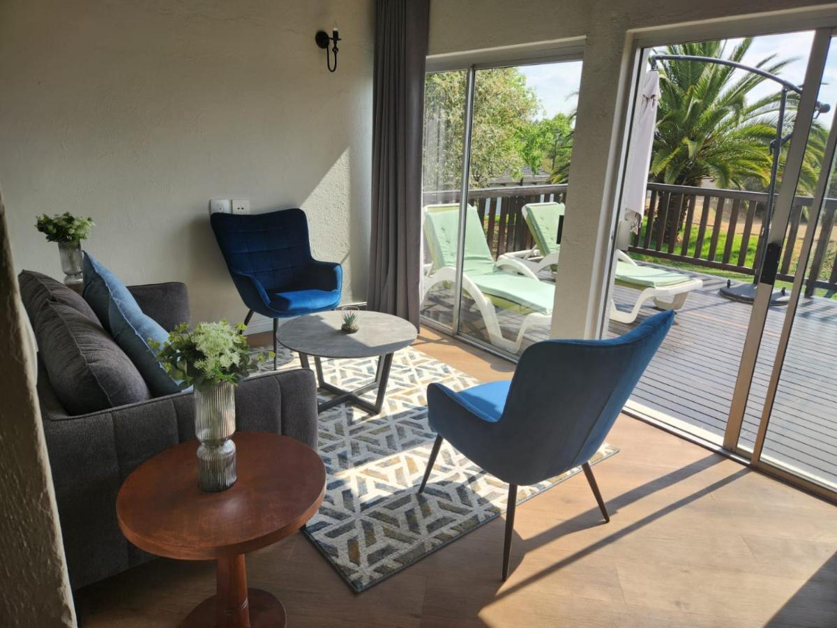 Shumba Valley Lodge - Housity