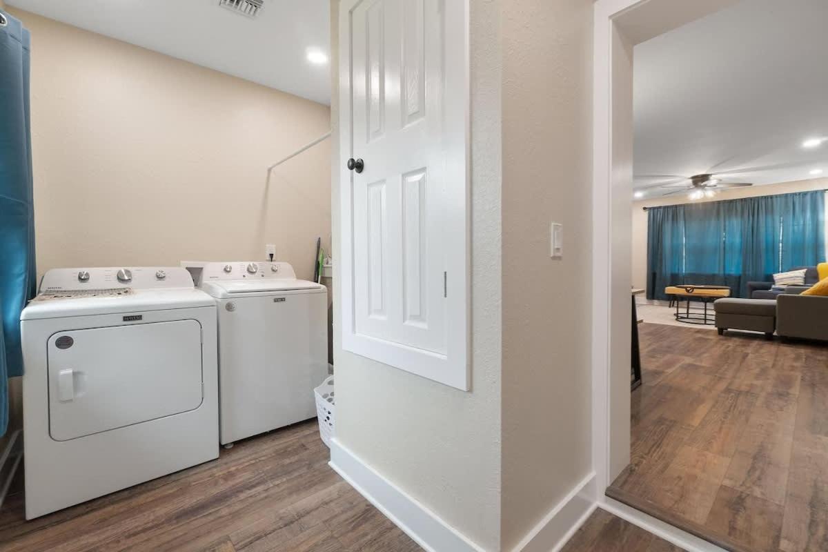 Bayside Retreat - Housity