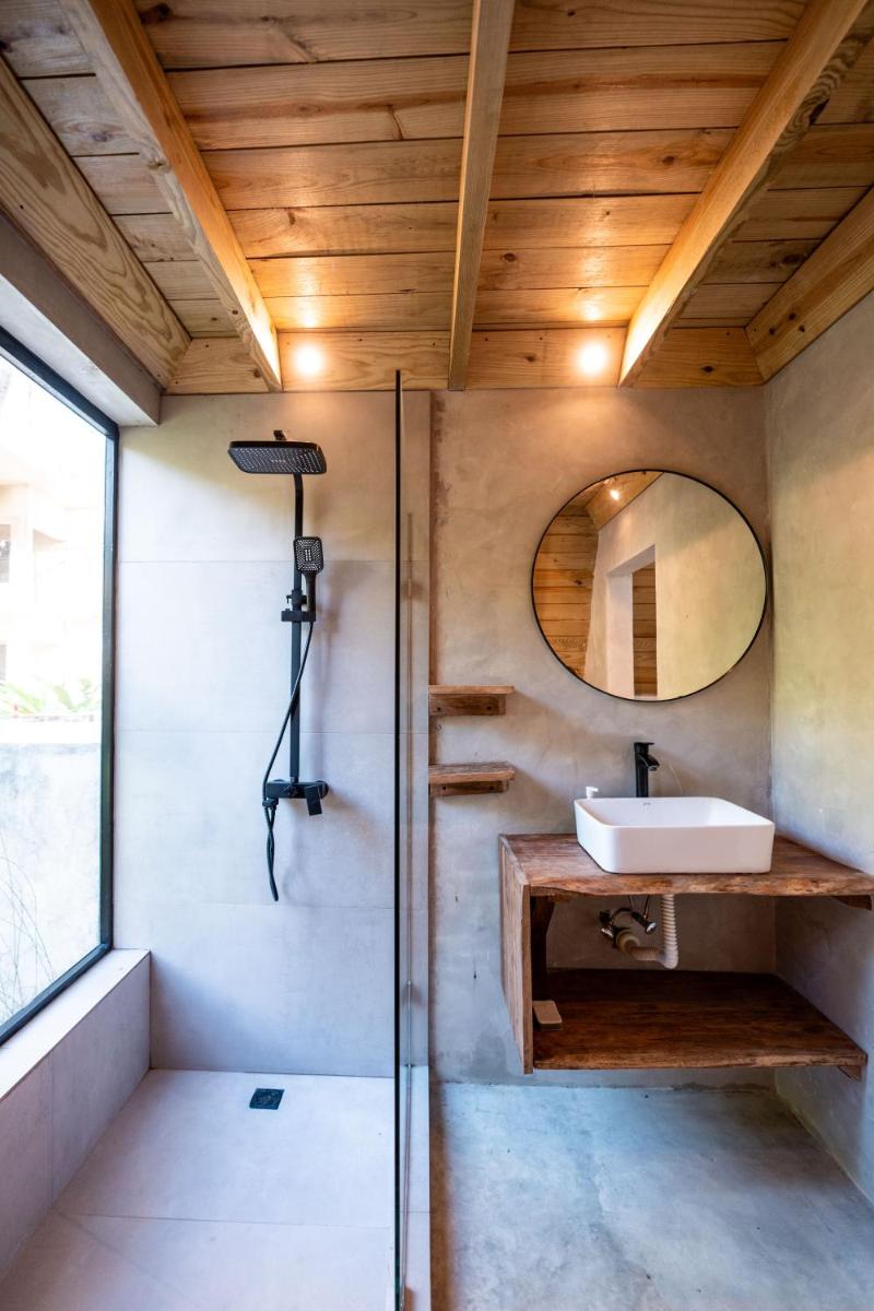 Jungle Cottage - Housity