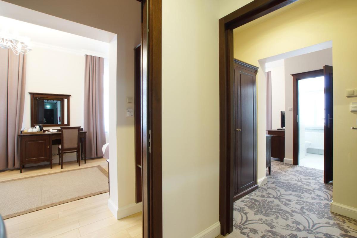 Villa La Pierre - Housity