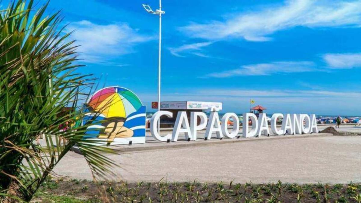 Apartamento Coração de capão 100mt do mar - Housity
