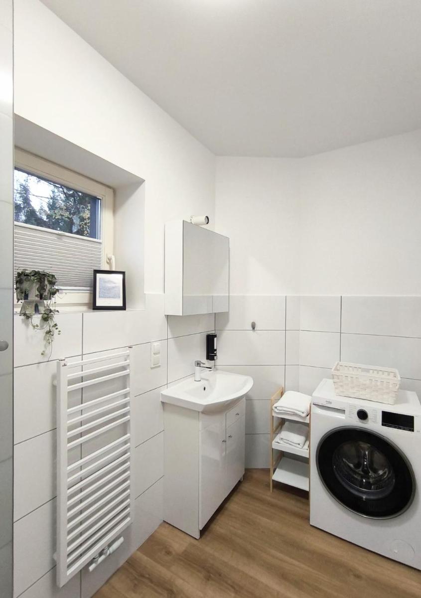 Stara oficyna - Housity