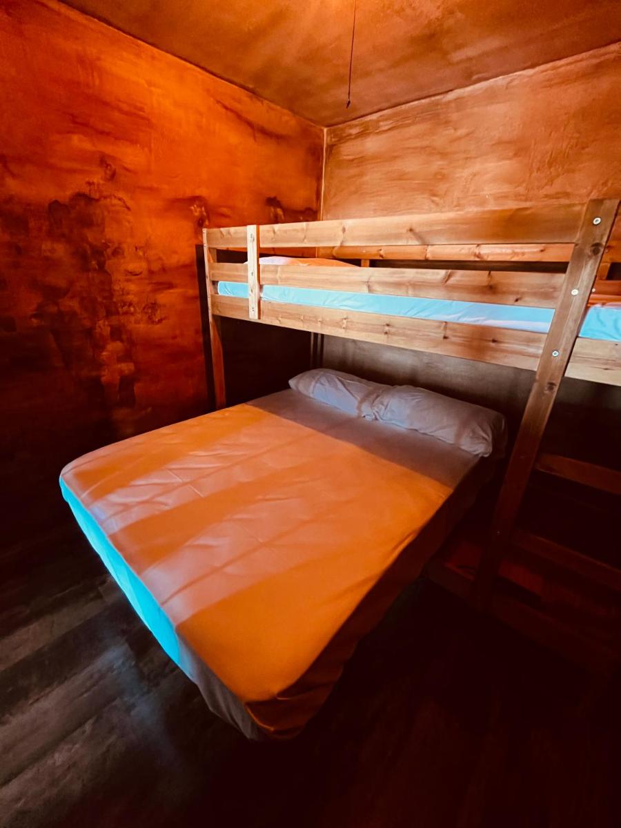 Western Apartments Sierra de Madrid - Housity