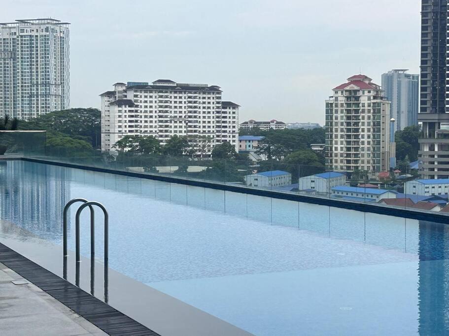 SKS Pavilion Residence by Micasa Homestay - Housity