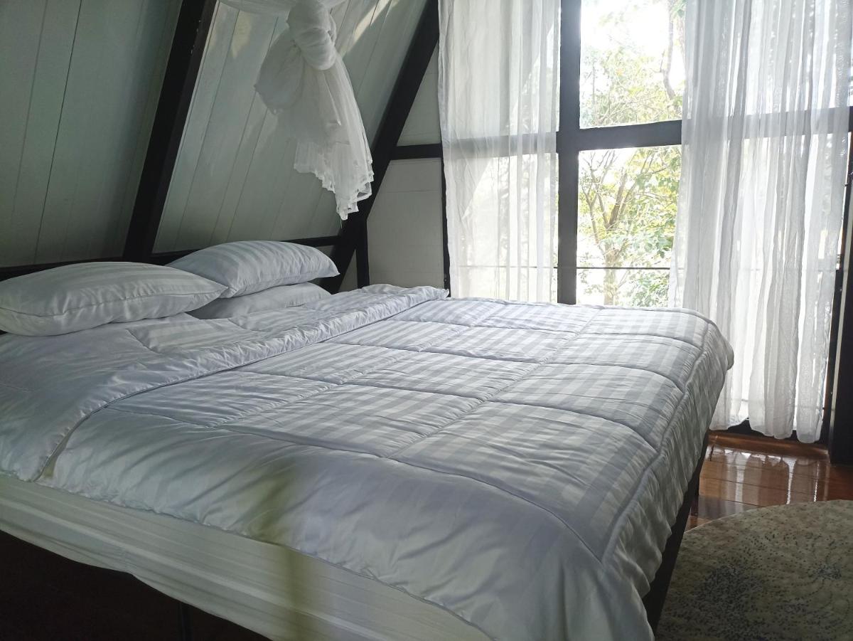 Kaitoon's River House - Housity