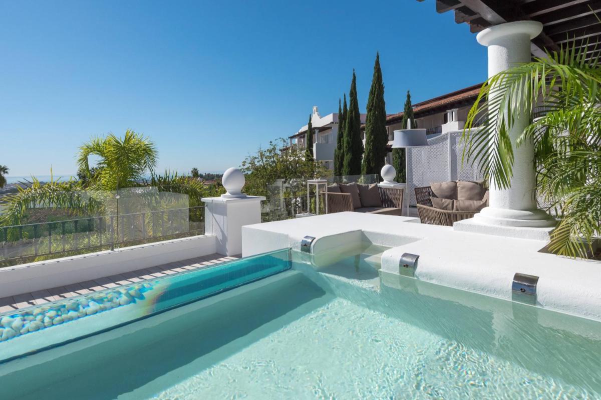 Piscina en o cerca de The Westin La Quinta Golf Resort & Spa, Benahavis, Marbella