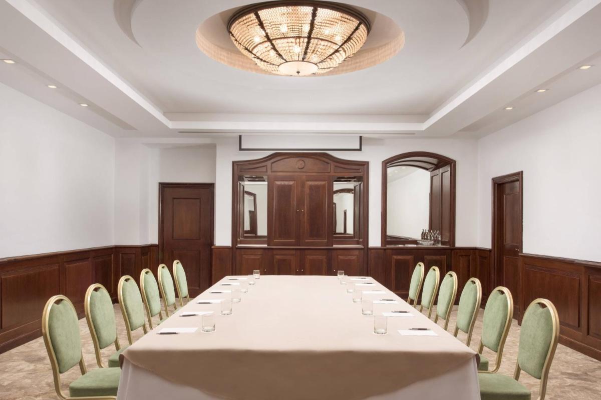 Zona business o sala de conferencias en The Westin La Quinta Golf Resort & Spa, Benahavis, Marbella