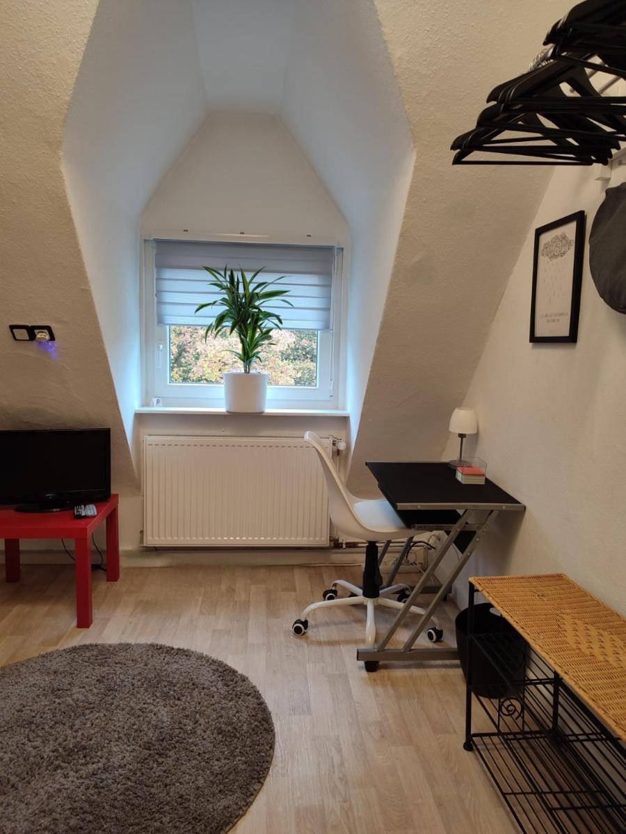 Apartment24 - Housity