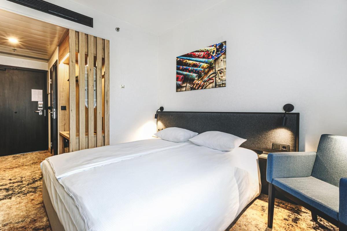 Qubus Hotel Łódź - Housity