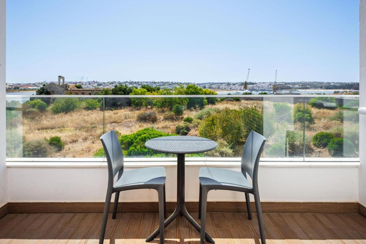 Uma varanda ou terraço em Jupiter Marina Hotel - Couples & Spa