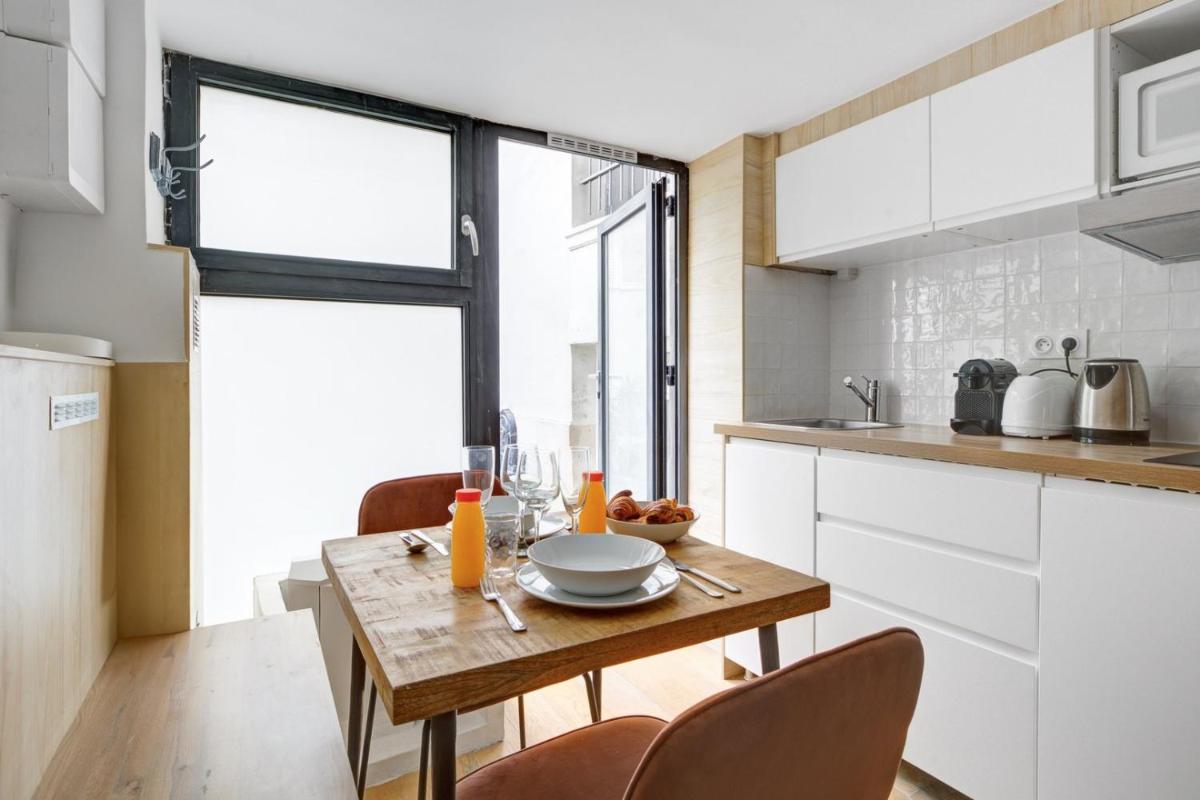 204 Suite Coco - Superb apartment in Paris - Housity