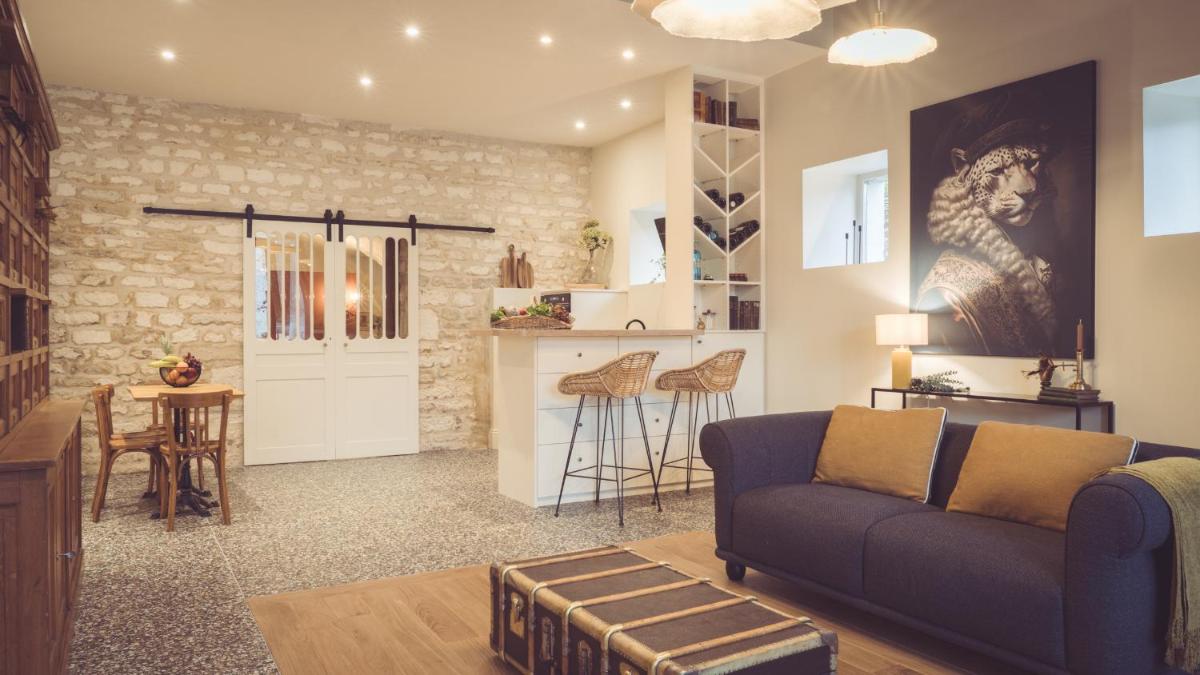 Un Air de Famille - Housity