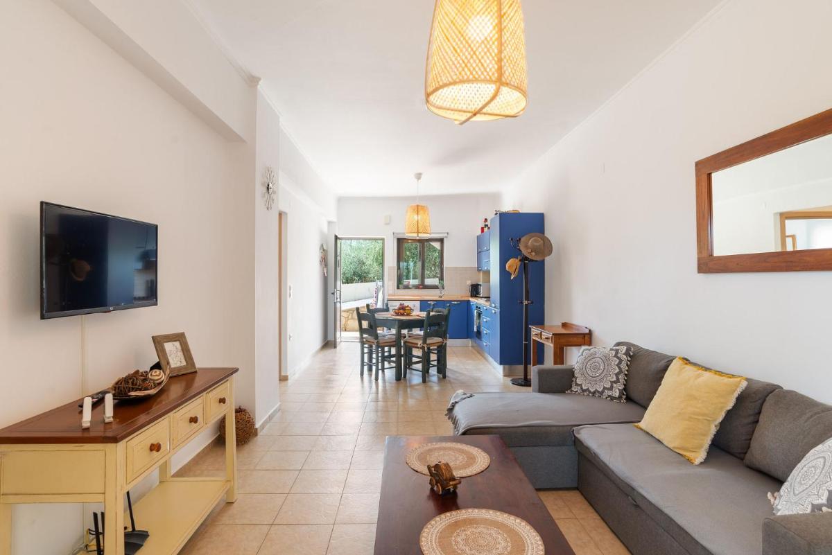 Almyrida Bay View House III BY APOKORONAS-VILLAS - Housity