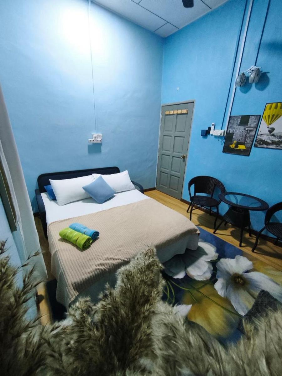 PULAI FIELD AA HOMESTAY - Hizvo