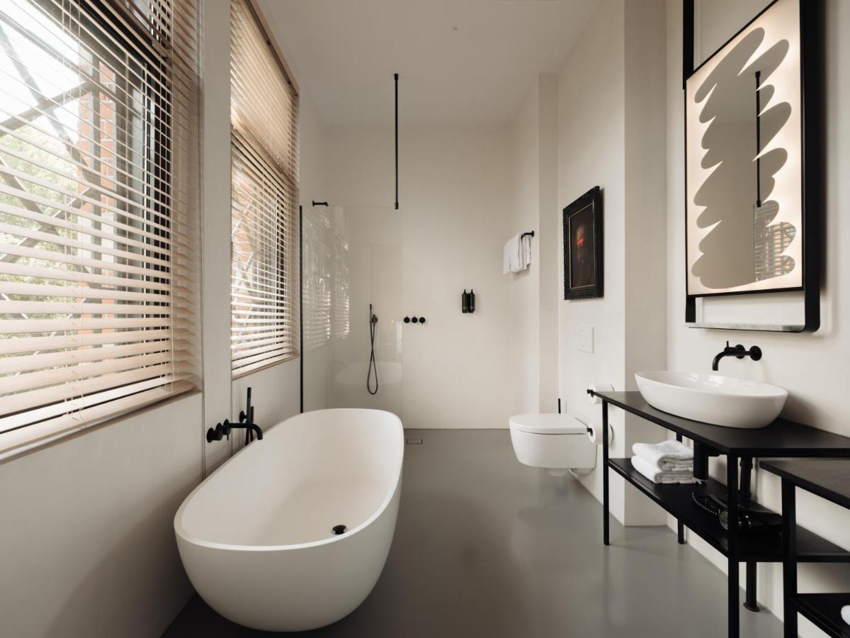 Conscious Hotel Westerpark - Housity