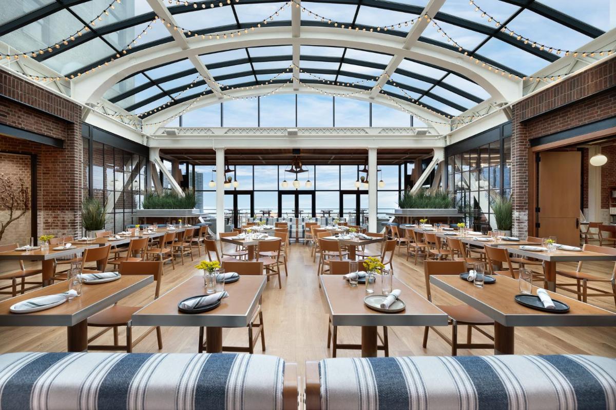 Chicago Athletic Association, part of Hyatt - Housity