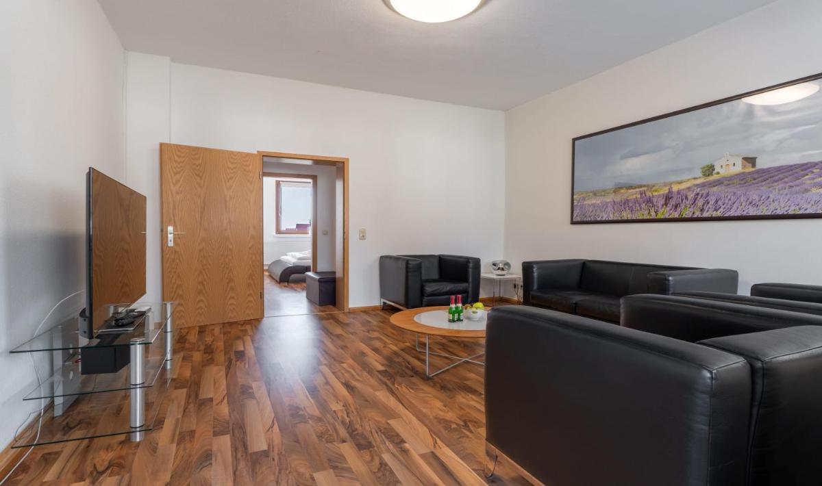 Ostseebad-Karlshagen-grosszuegige-Ferienwohnung-Sommer - Housity