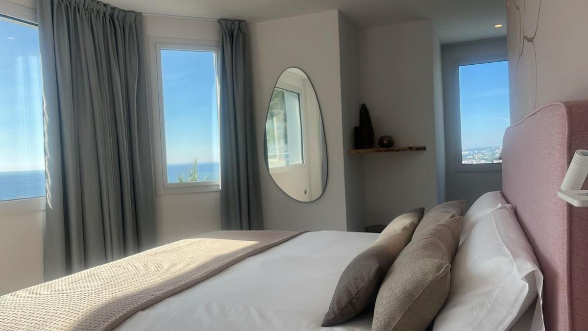 Bluehill Sitges - Housity