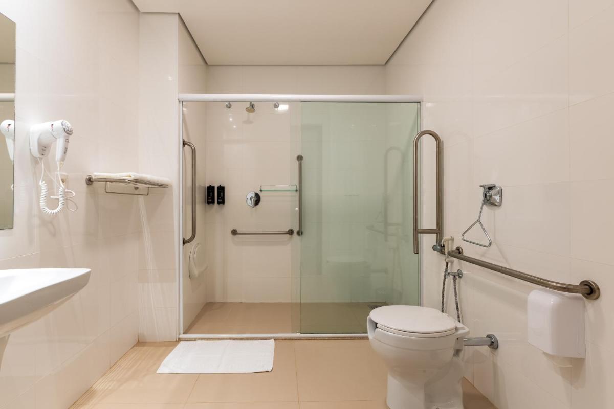 Ucayali Hotel - Housity