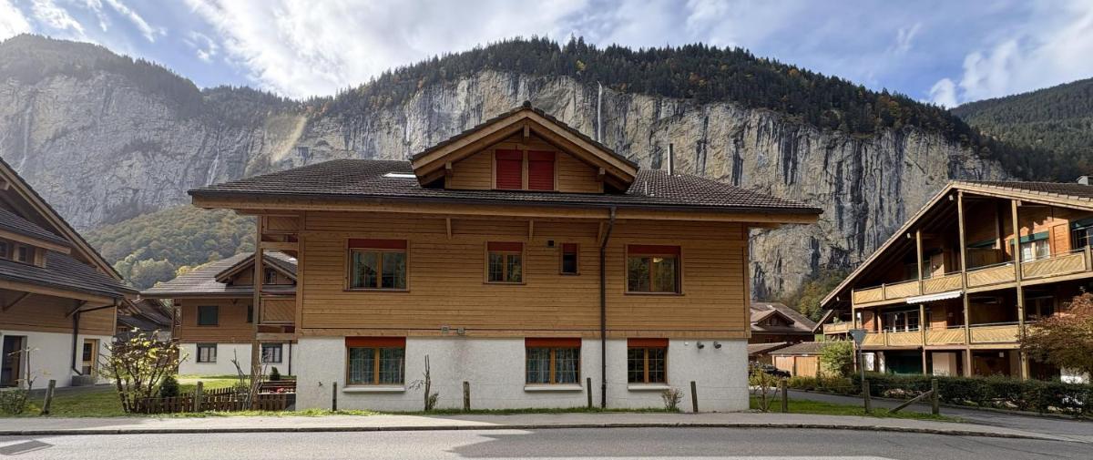 Family Frame Apartment - Housity