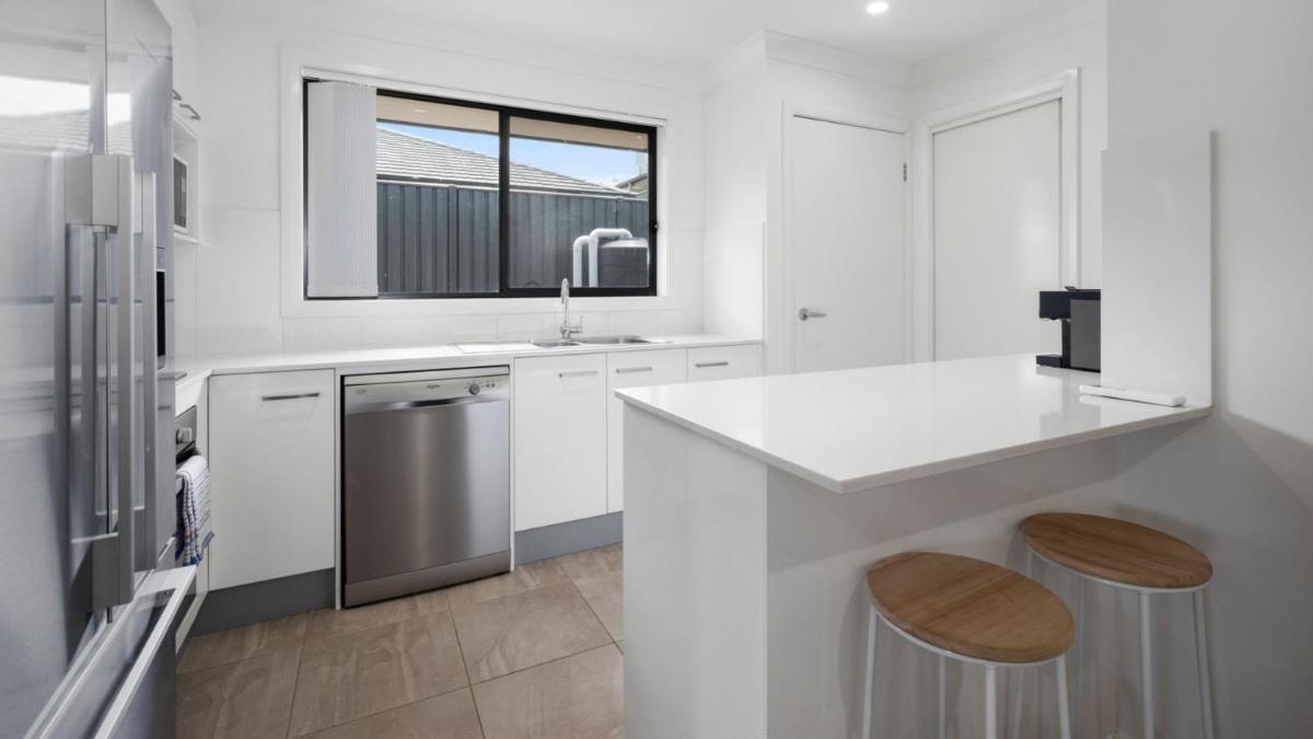 Moonee Beach Getaway - Housity