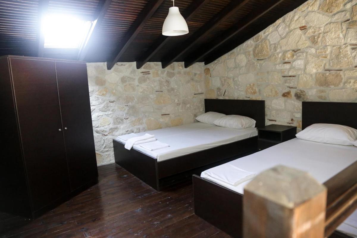 Suitetrails - Gioulis Apartments & Studios