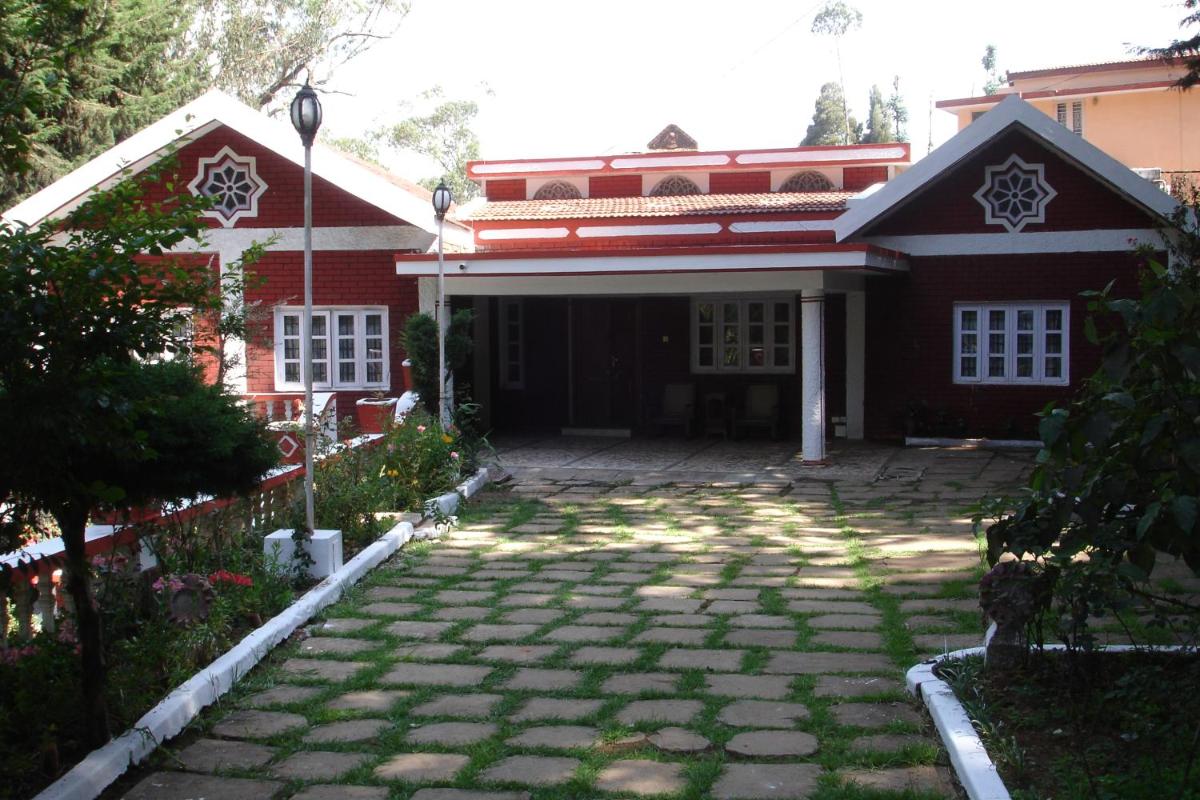 The Red House - Housity