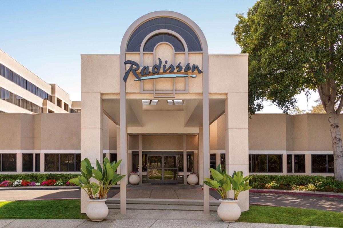 Radisson Hotel Sunnyvale - Silicon Valley - Housity