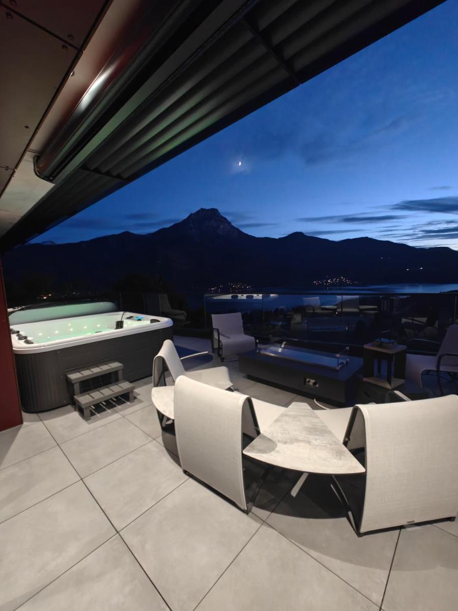 Vue générale sur la montagne ou vue sur la montagne depuis l'appart'hôtel