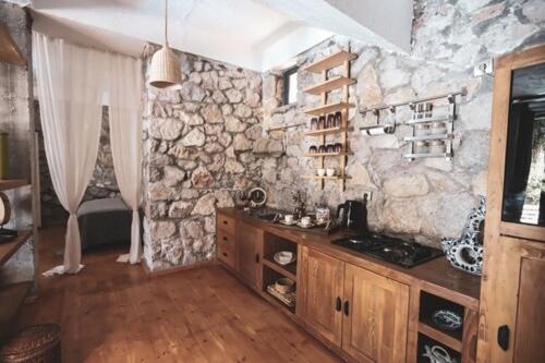 Nautical Hotel - Housity