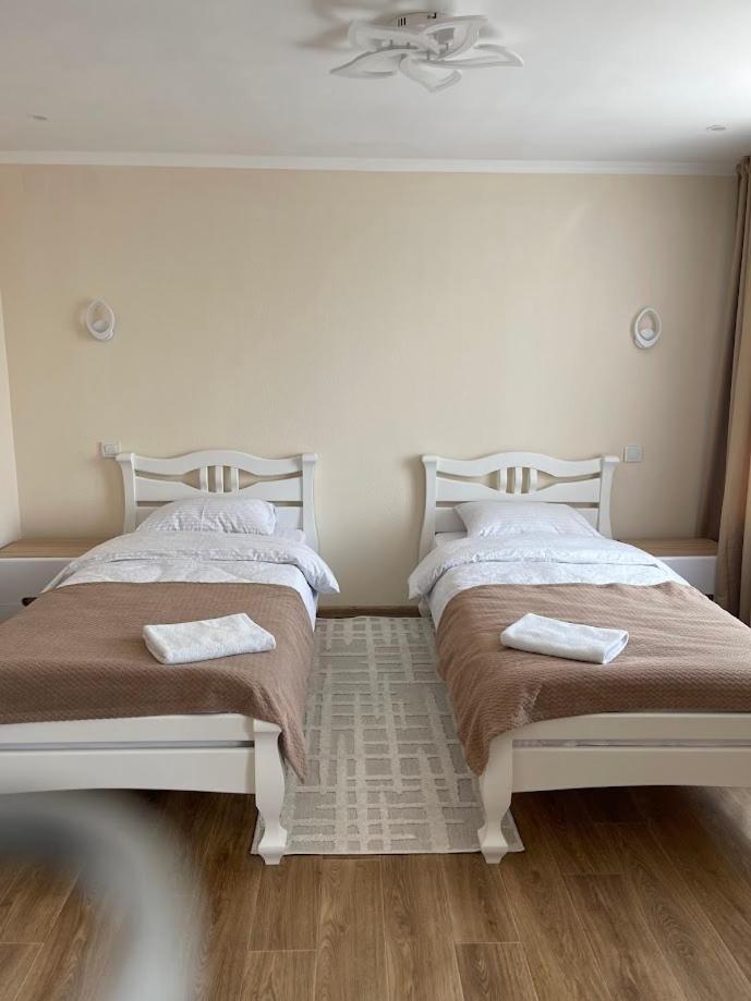 Hotel Elegia - Housity