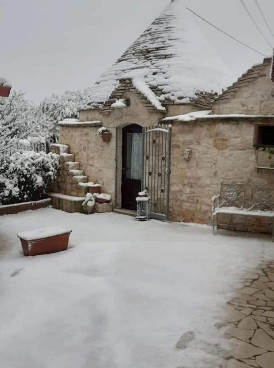 L'Isola Felice e Trulli Sotto Le Stelle - Housity