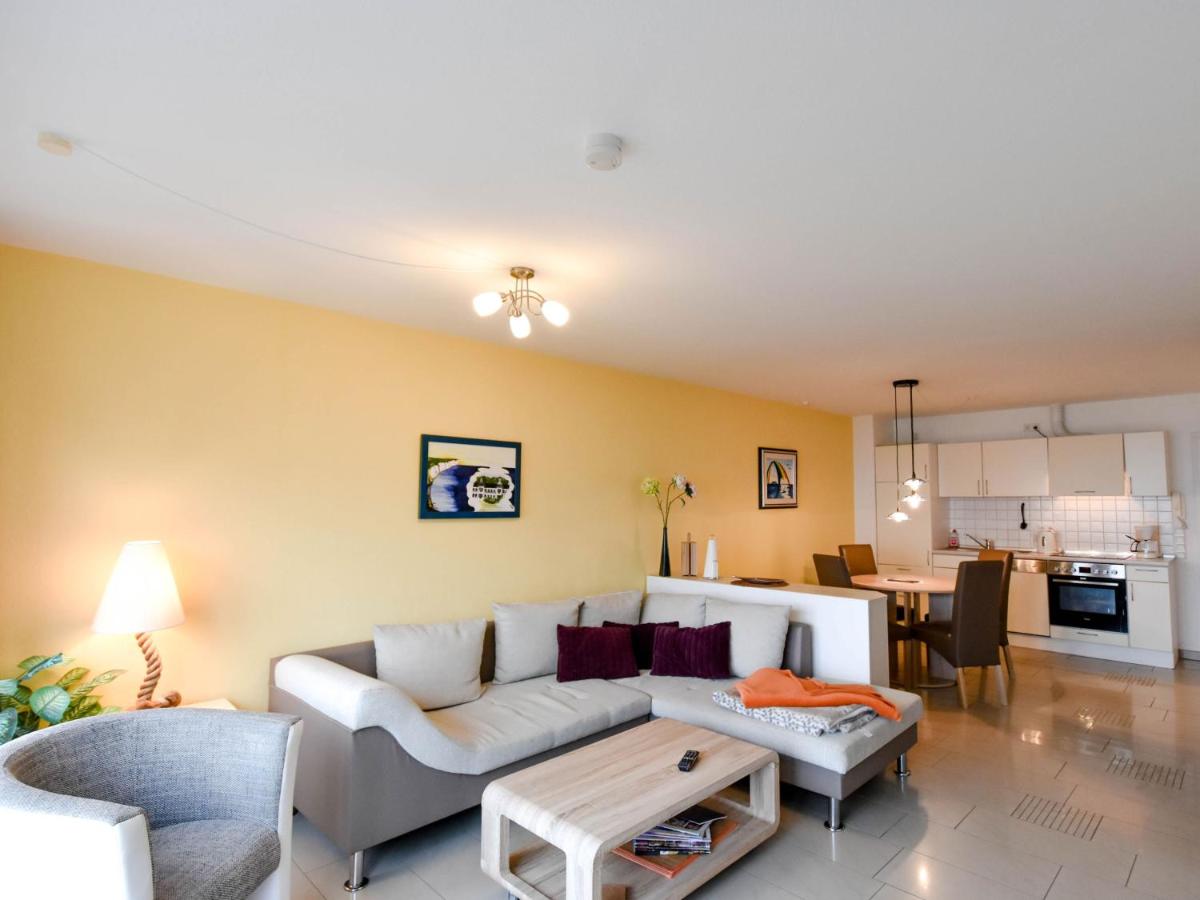 Seeschloss Binz Apartment 24 mit Meerblick - Housity