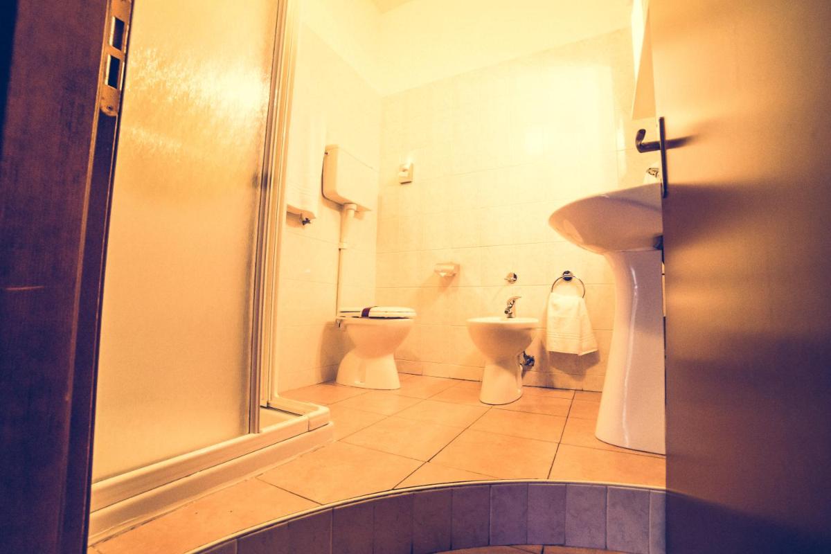 Hotel La Gaietta - Housity
