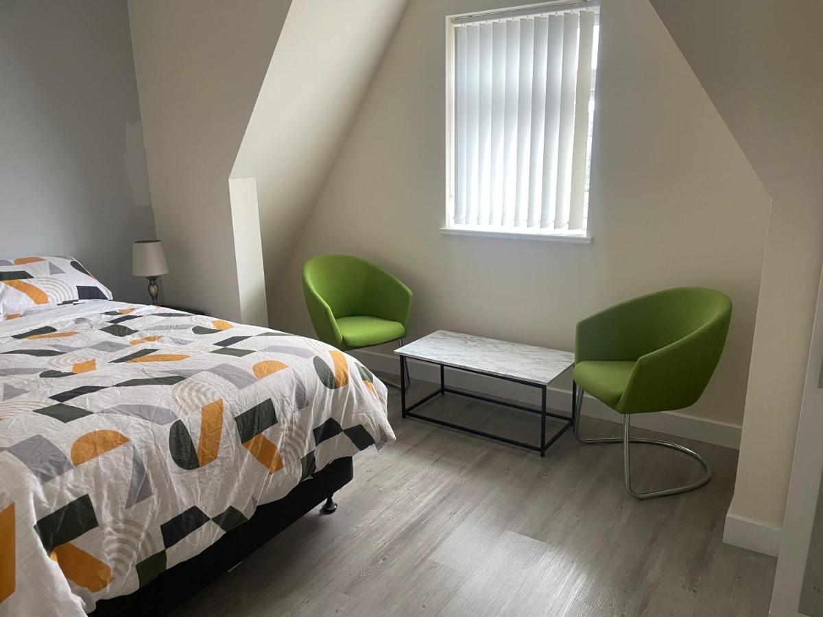 Regal Hotel - Housity