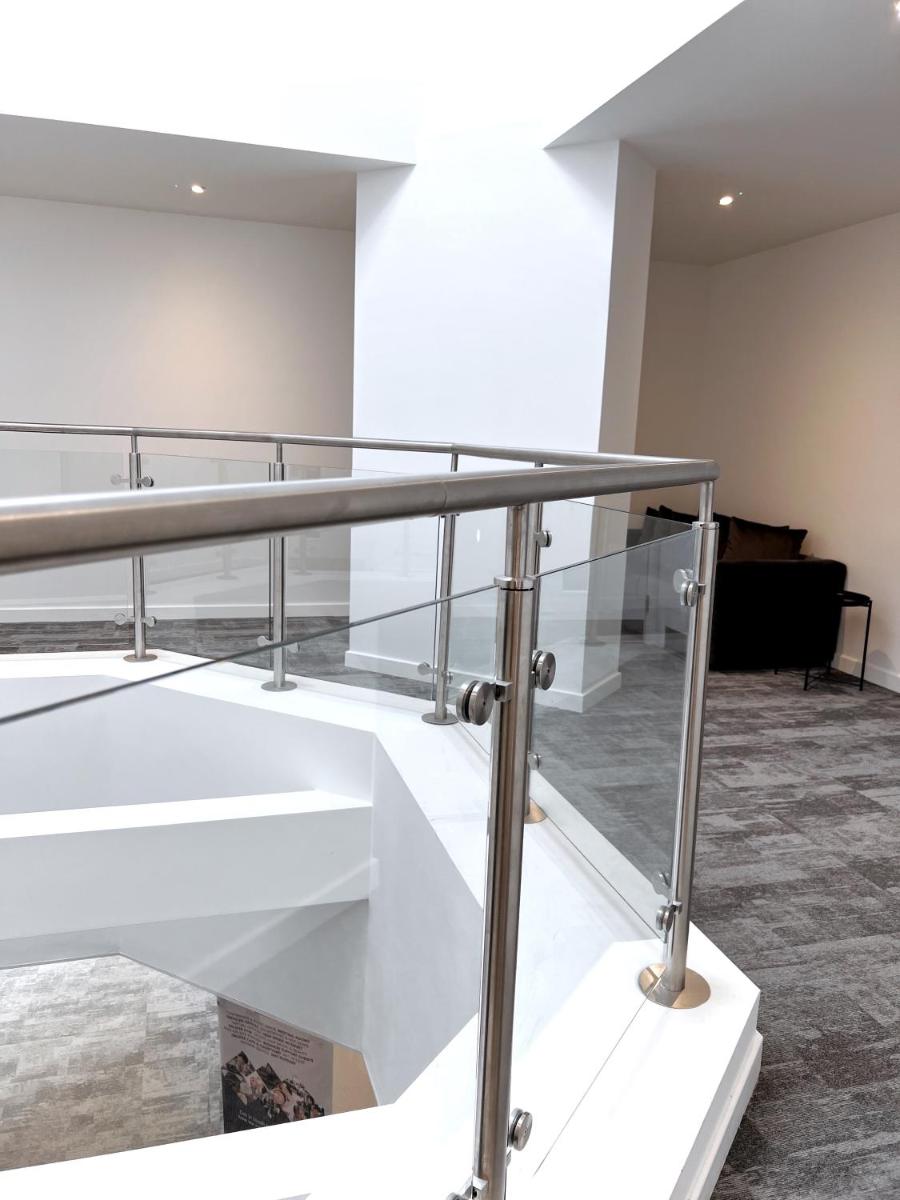 Ascot House Apartments - Housity