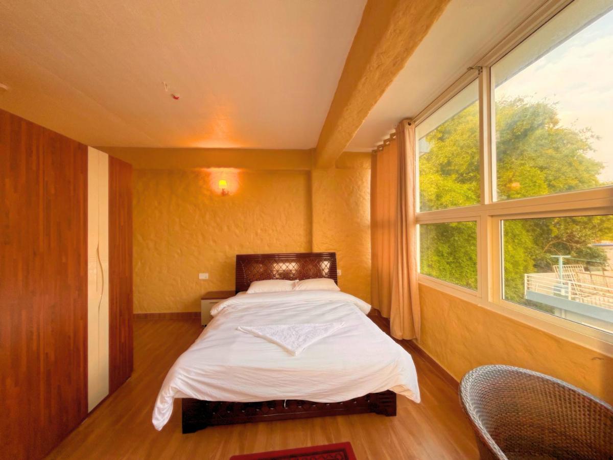 Nishan Apartments -Lakeside - Hizvo