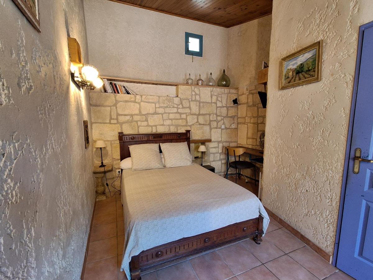 Domaine du Val des Nymphes - Chambres d'hôtes - Housity