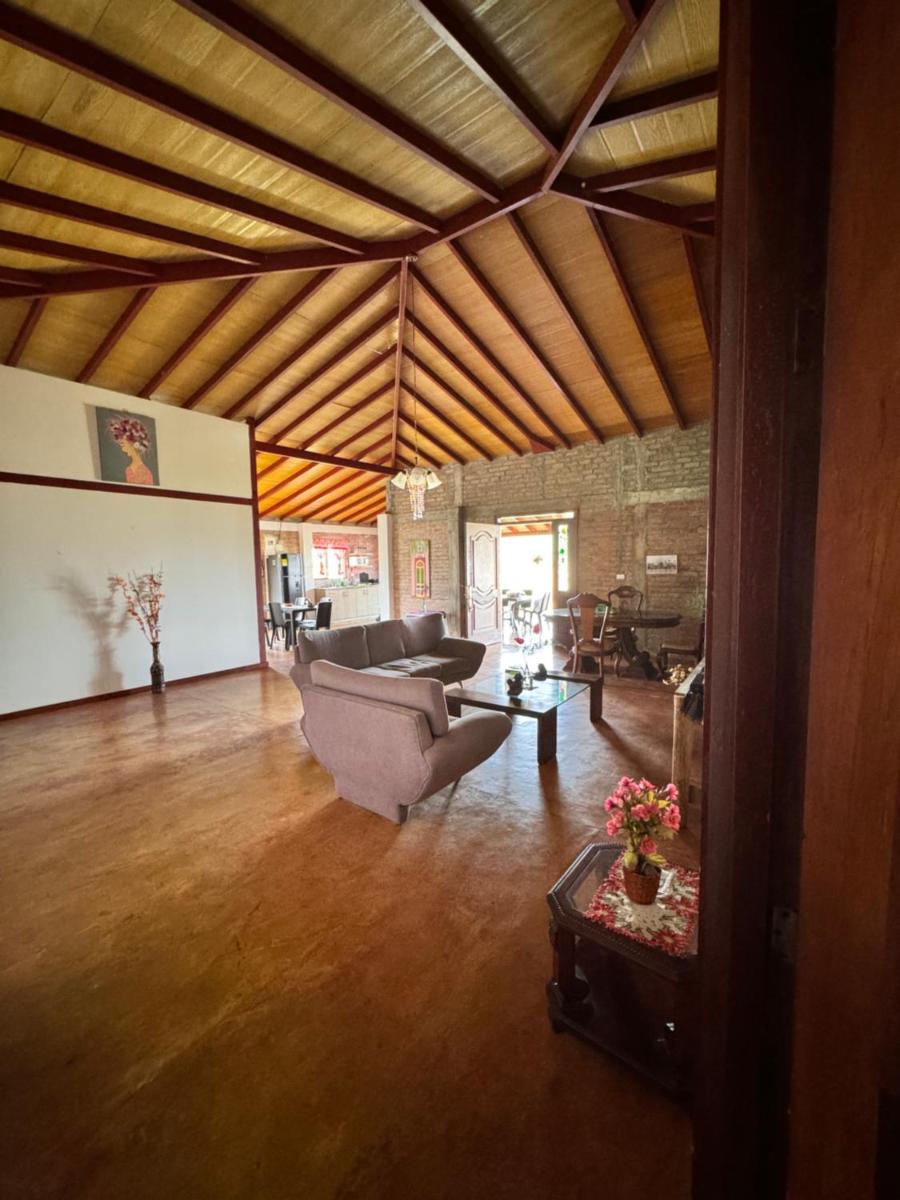 Casa Campestre Lago Calima - Housity