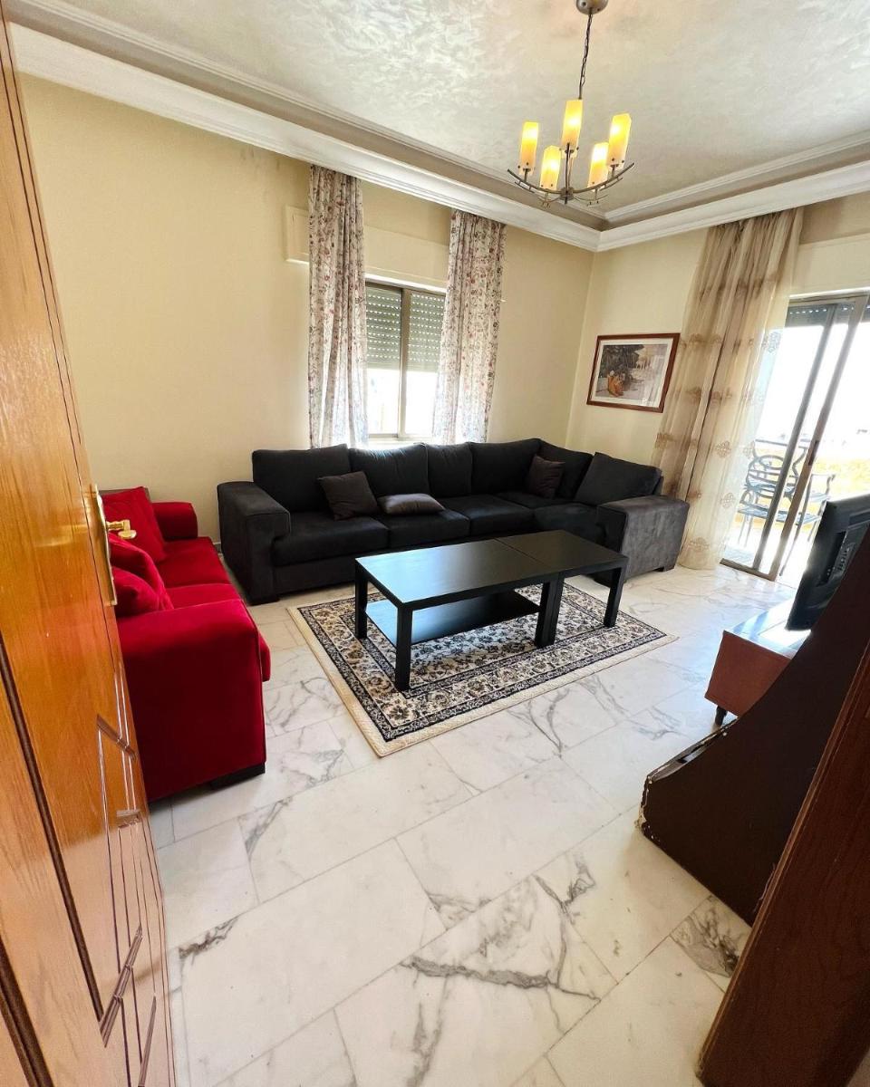 Furnished Apartment for Rent in Abdoun 200sqm - Housity