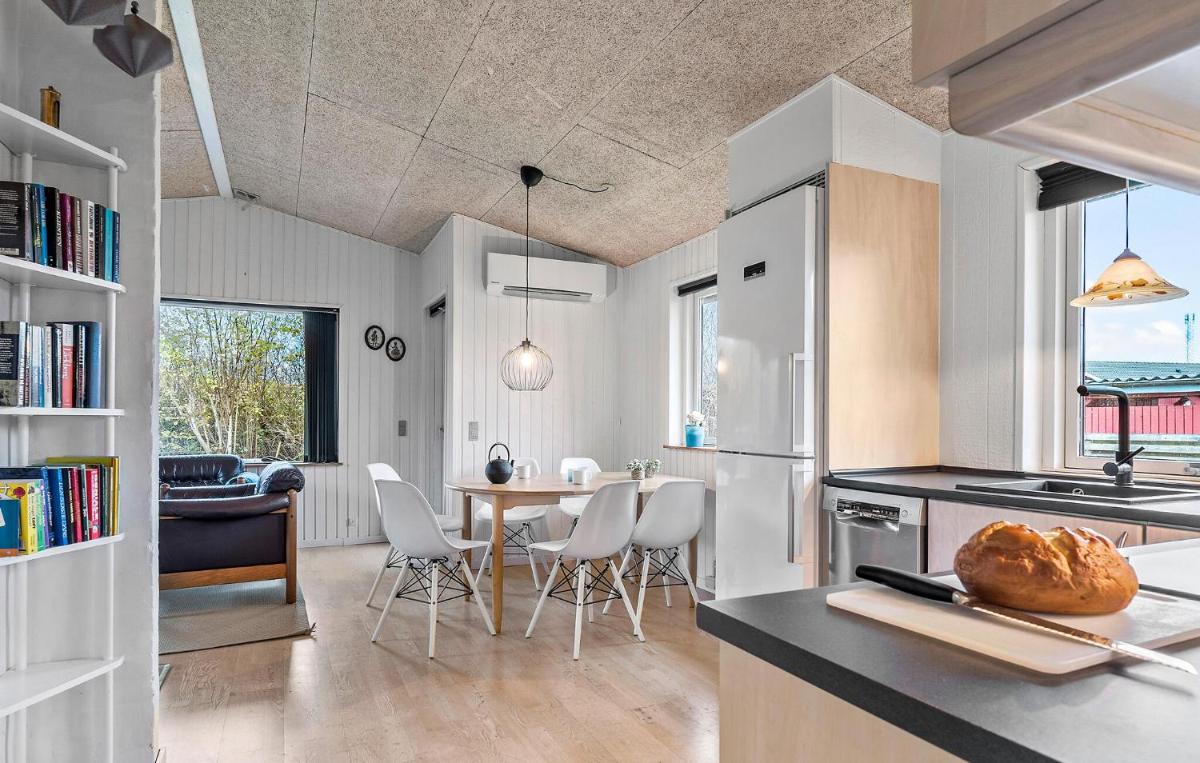 Three-Bedroom Holiday Home In Haderslev - Housity